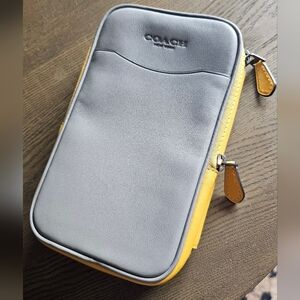 Coach Leather Zip Travel Wallet Grey Yellow Organizer Clutch